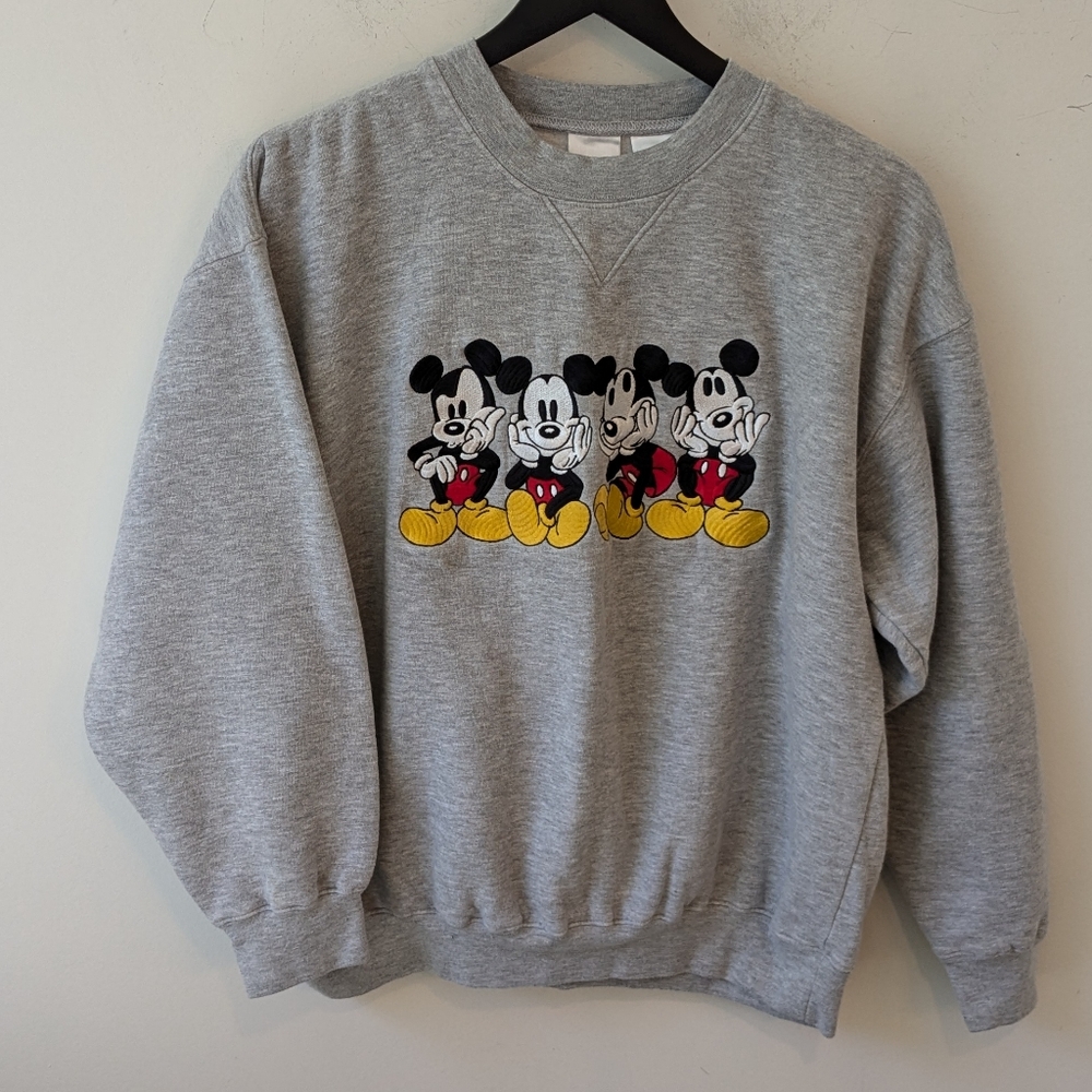 Vintage The Disney Catalog Mickey Mouse Crewneck Sweatshirt Small - Picture 1 of 5